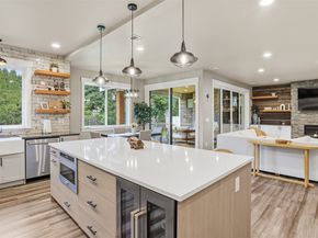 26518 127th Avenue SE, Kent WA 98030