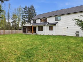 26518 127th Avenue SE, Kent WA 98030