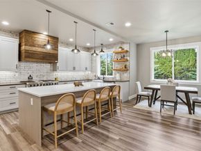 26518 127th Avenue SE, Kent WA 98030