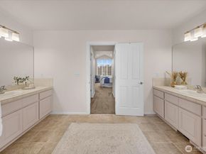 23 148th Place SW, Lynnwood WA 98087