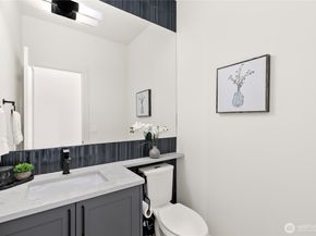 13017 NE 113th St 1, Kirkland WA 98033
