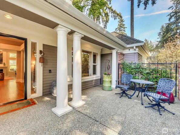 1434 108th Avenue NE, Bellevue WA 98004