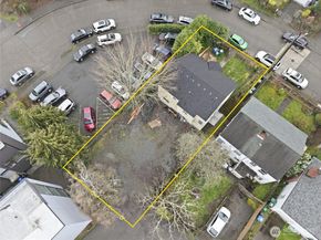5752 NE 62nd Street, Seattle WA 98115