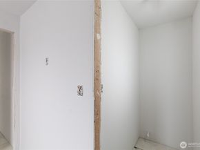 5752 NE 62nd Street, Seattle WA 98115