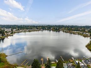 12102 10th Drive SE B, Everett WA 98208
