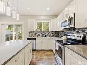 12102 10th Drive SE B, Everett WA 98208