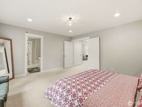 12102 10th Drive SE B, Everett WA 98208