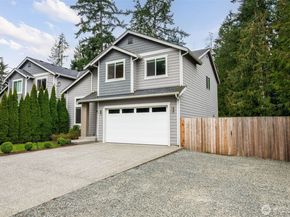 12102 10th Drive SE B, Everett WA 98208
