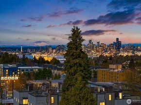 6710 36th Avenue SW B, Seattle WA 98126