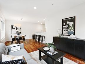 6219 NE 181st Street 301, Kenmore WA 98028