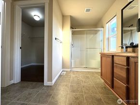 367 Graham Avenue NE, Renton WA 98059