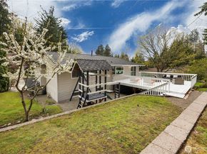 5235 Highland Drive, Bellevue WA 98006
