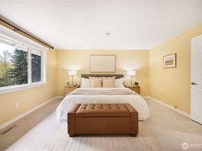 5235 Highland Drive, Bellevue WA 98006