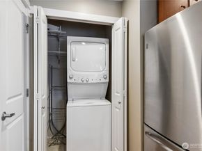 11215 NE 128th Street L301, Kirkland WA 98034