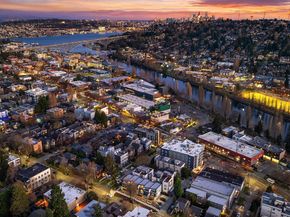 105 NW 39th Street B, Seattle WA 98107
