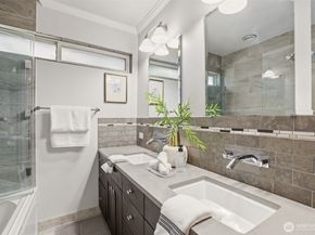 9732 59th Avenue S, Seattle WA 98118