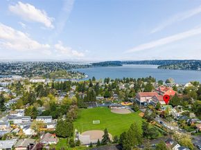 9732 59th Avenue S, Seattle WA 98118