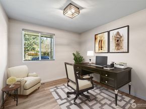 14225 104th Avenue NE, Kirkland WA 98034