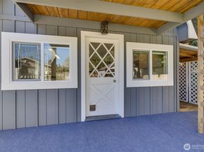 14225 104th Avenue NE, Kirkland WA 98034