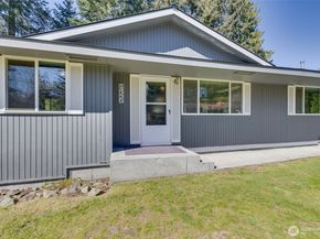 14225 104th Avenue NE, Kirkland WA 98034