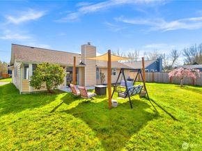 2721 211th Place SW, Lynnwood WA 98036