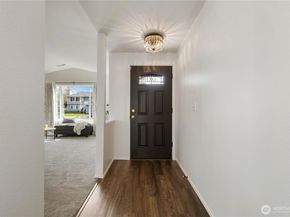 2721 211th Place SW, Lynnwood WA 98036