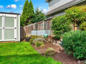 8012 NE 151st Court, Kenmore WA 98028