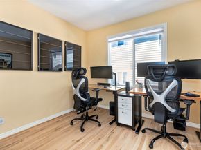 8012 NE 151st Court, Kenmore WA 98028