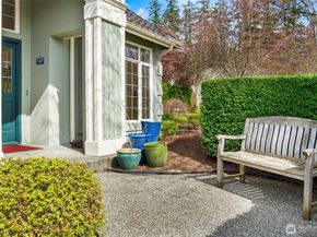 8012 NE 151st Court, Kenmore WA 98028