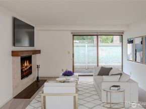 9904 NE 124th Street 1005, Kirkland WA 98034