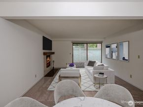 9904 NE 124th Street 1005, Kirkland WA 98034