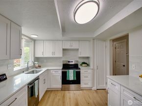14129 60th Avenue W, Edmonds WA 98026