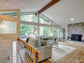 14129 60th Avenue W, Edmonds WA 98026