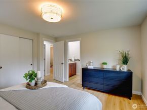 14129 60th Avenue W, Edmonds WA 98026