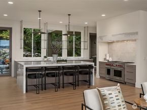 1027 McGilvra Boulevard E, Seattle WA 98112