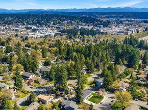 15126 NE 67th Place, Redmond WA 98052