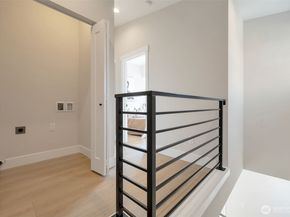 1603 SW Kenyon Street B, Seattle WA 98106