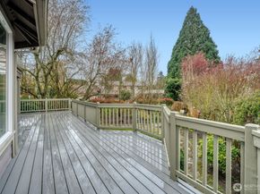 1643 2nd Street, Kirkland WA 98033