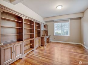 1643 2nd Street, Kirkland WA 98033