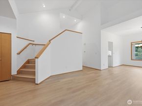 27213 32nd Place S, Auburn WA 98001