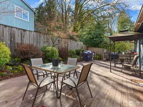 6352 24th Avenue SW, Seattle WA 98106