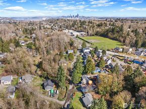6352 24th Avenue SW, Seattle WA 98106