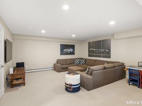 18 Thomasina Lane, Darien CT 06820