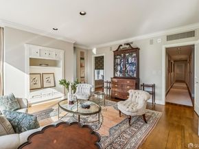1150 Sacramento Street 601, San Francisco CA 94108