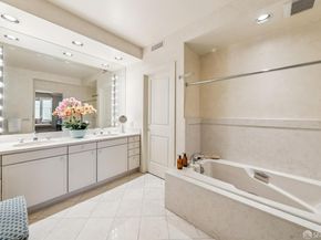 1150 Sacramento Street 601, San Francisco CA 94108