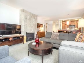 5160 Diamond Heights Boulevard 107C, San Francisco CA 94131