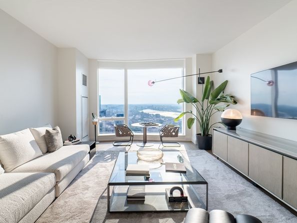 240 Devonshire Street U5404, Boston MA 02110