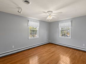 38 Roosevelt St, Braintree MA 02184