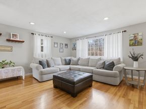 41 Bridge St, Tewksbury MA 01876