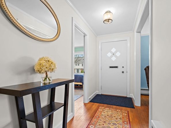 6 Shaw Rd, Belmont MA 02478